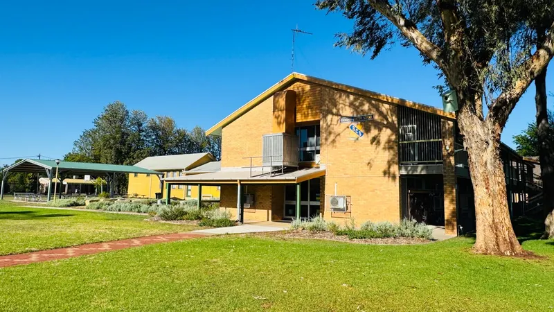 Binnaway Central School
