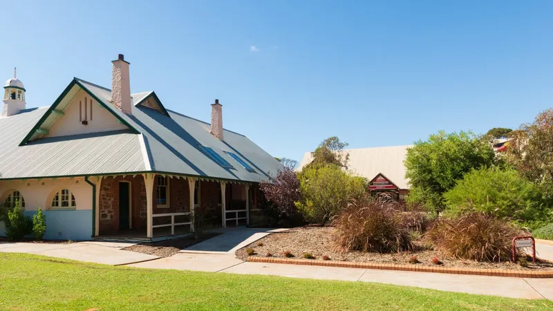 Burke Ward Public School