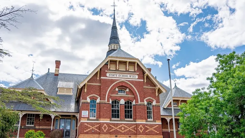 California Gully Primary School