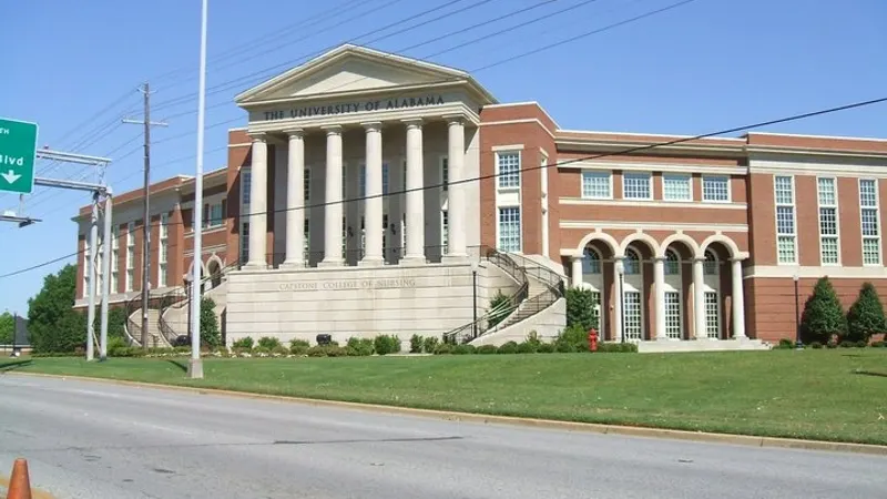 Capstone College
