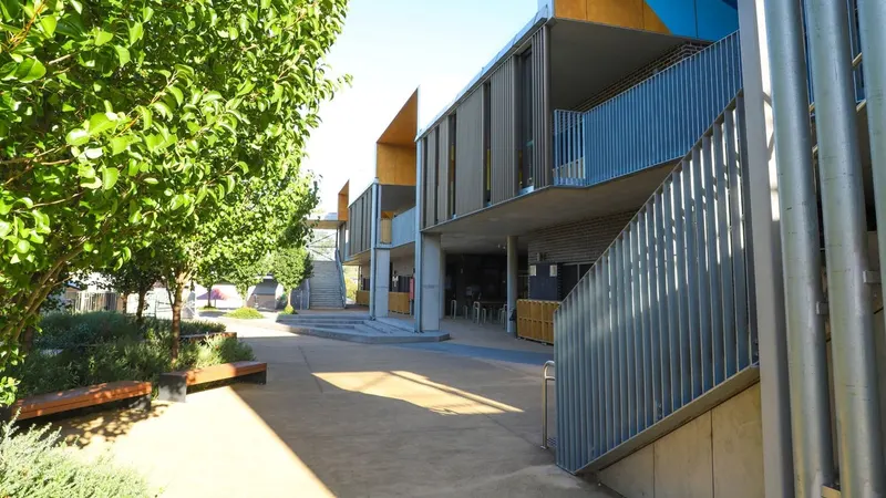 Cecil Hills Public School