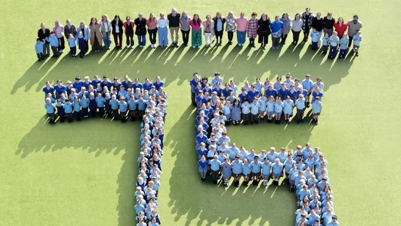 Como West Public School