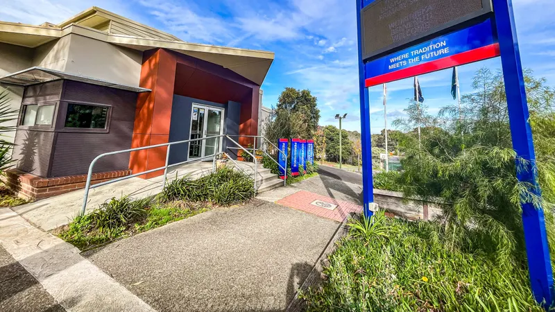 Diamond Creek Primary School