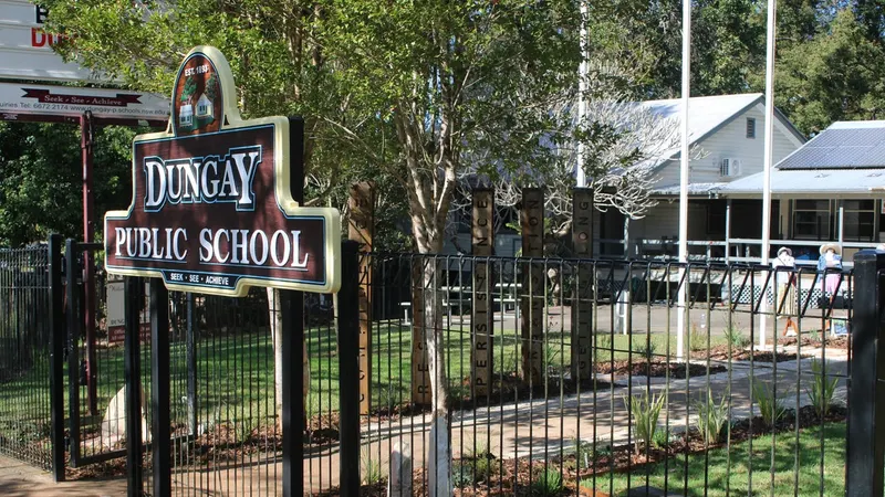 Dungay Public School