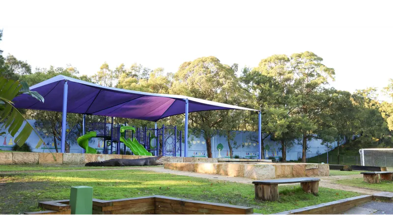 Eastlakes Public School