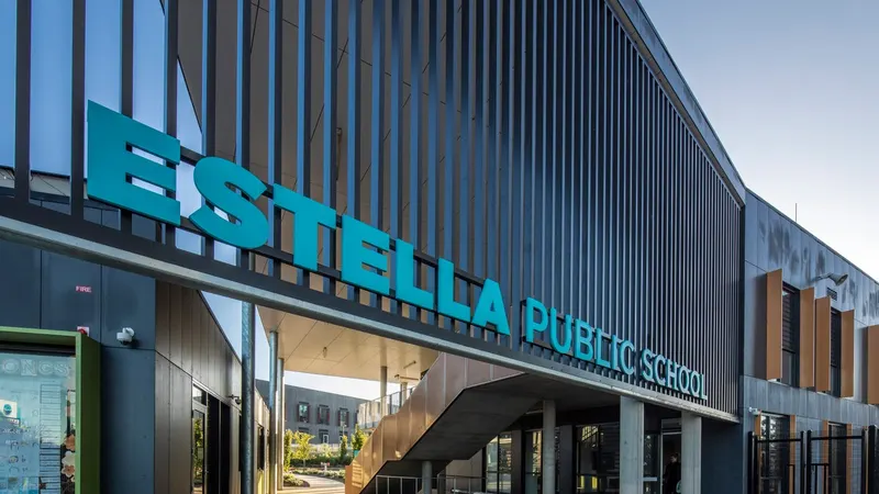 Estella Public School