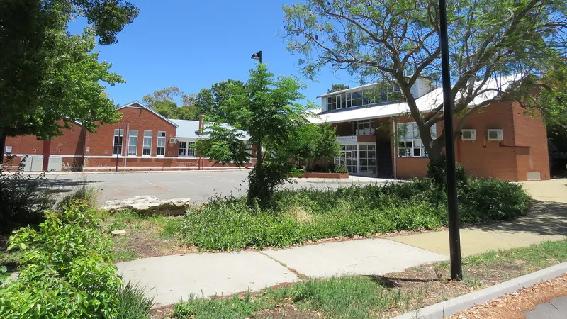 Freshwater Bay Primary School