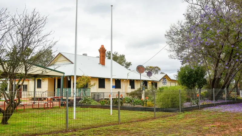 Girilambone Public School