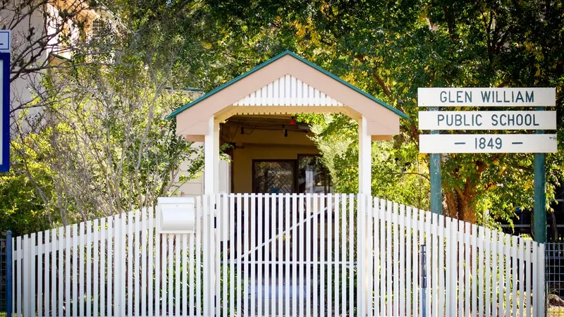 Glen William Public School