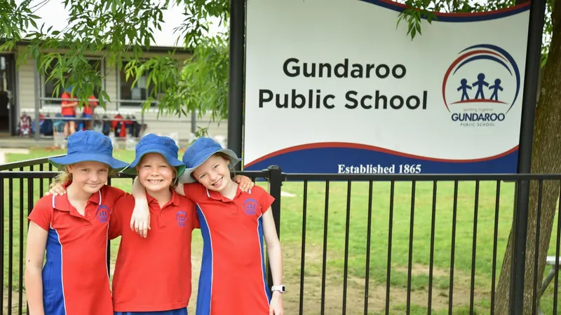 Gundaroo Public School