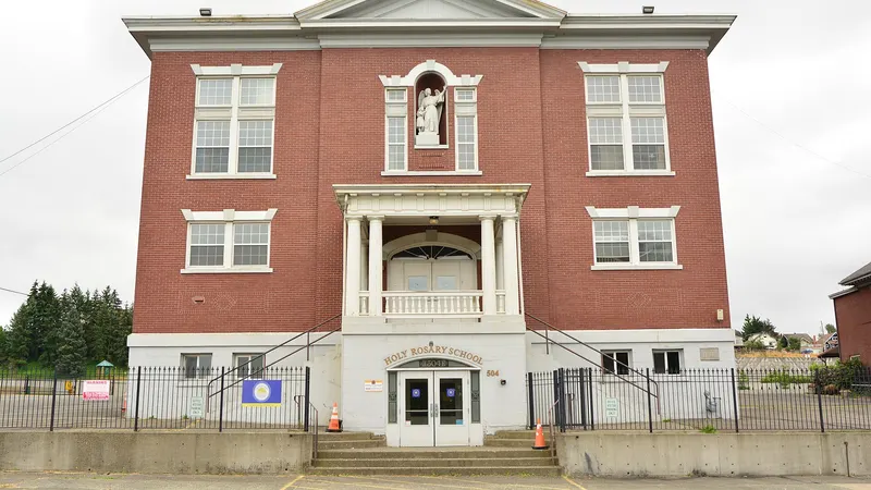 Holy Rosary School