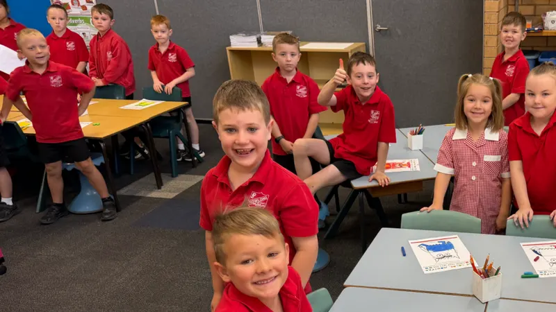 Howlong Public School