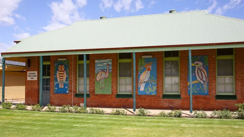 Jerilderie Public School