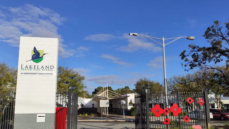 Lakeland Senior High School