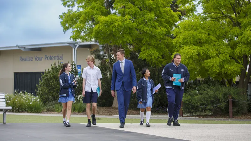 Lara Secondary College