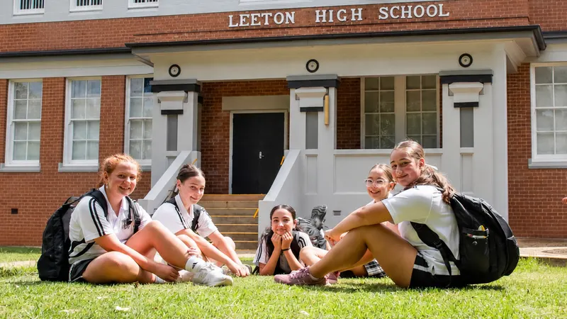 Leeton High School