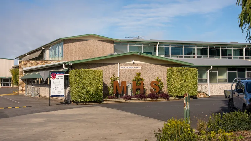 Millicent High School
