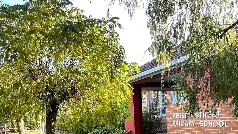 Moe (Albert Street) Primary School