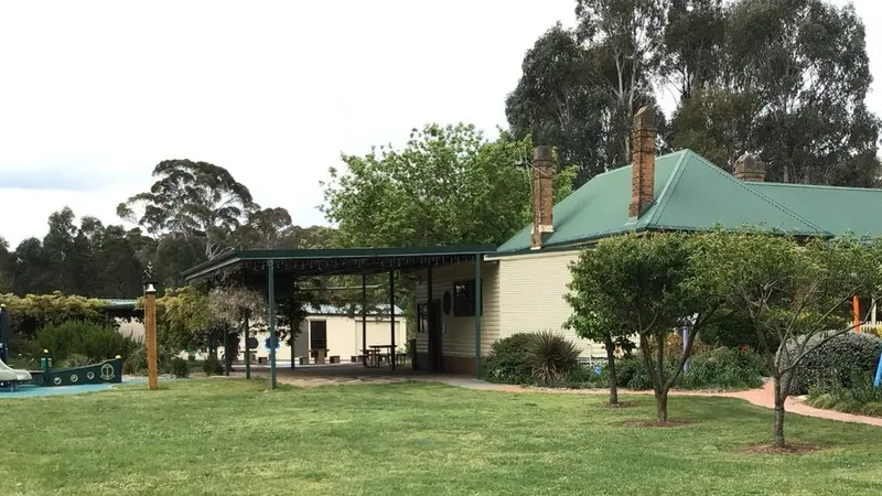 Neville Public School