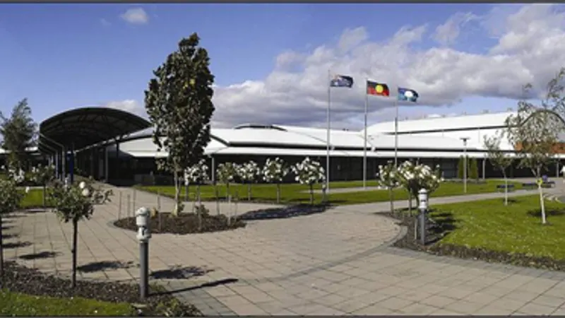 Newstead College