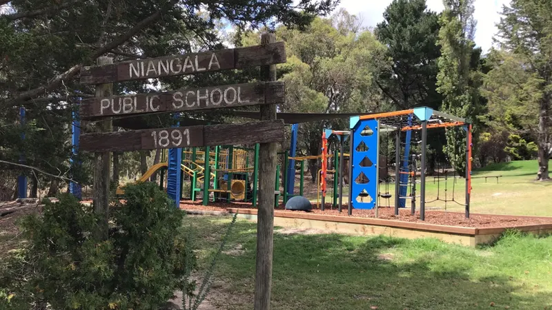 Niangala Public School