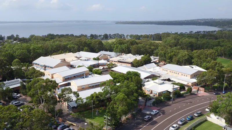 Northlakes High School