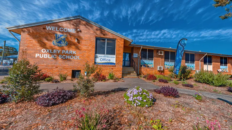 Oxley Park Public School