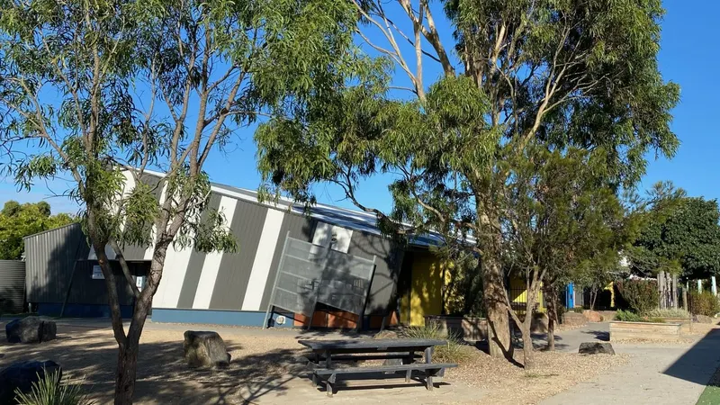 Pakenham Lakeside Primary School