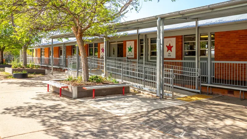 Queanbeyan South Public School