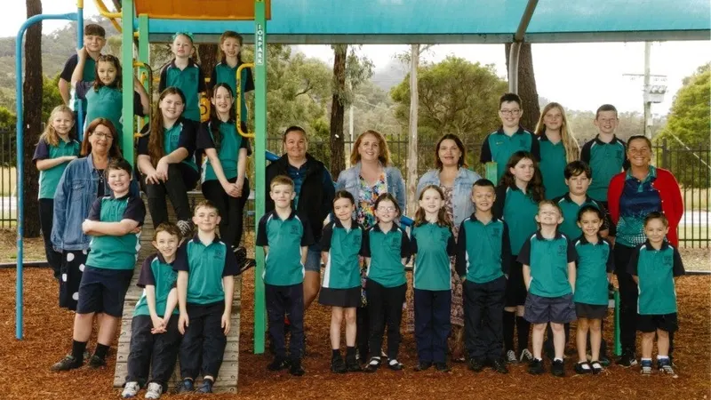 Sandy Hollow Public School