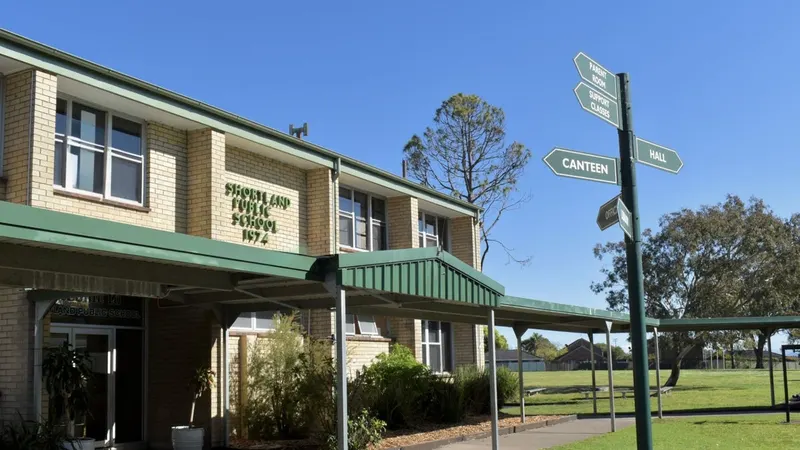 Shortland Public School