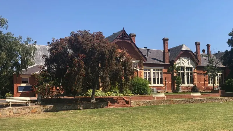 St Arnaud Secondary College