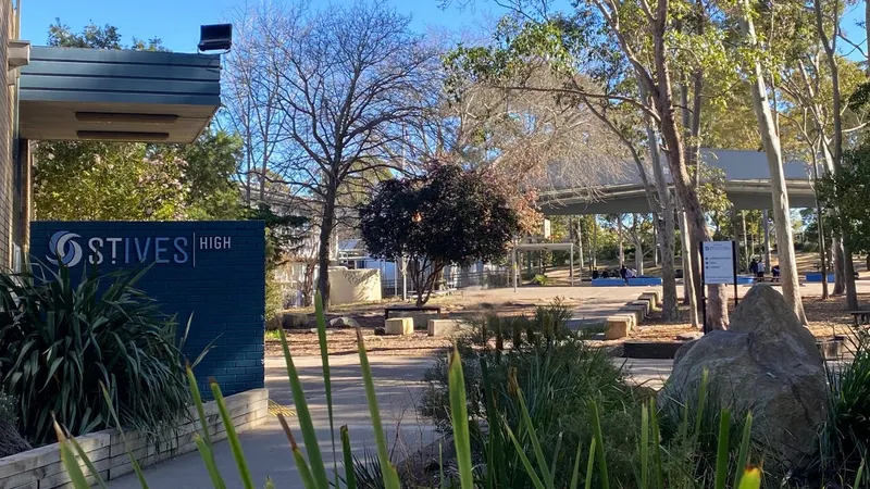 St Ives High School