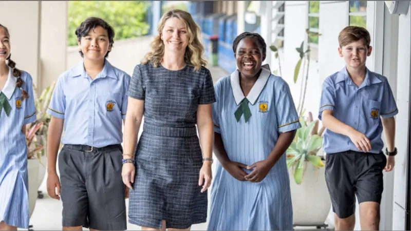 St Peter Claver College (Riverview)