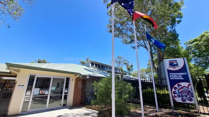 Tenambit Public School