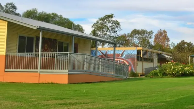 Tharbogang Public School