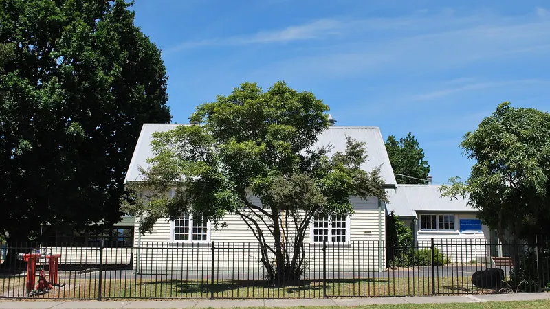 Tyabb Railway Station Primary School