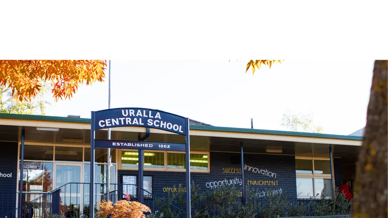 Uralla Central School