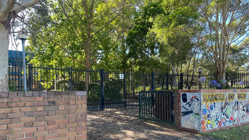 Warners Bay High School