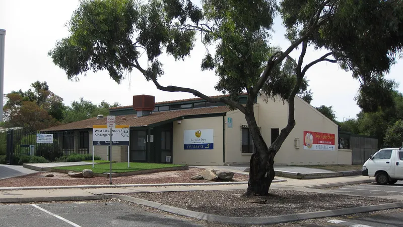 West Lakes Shore Kindergarten