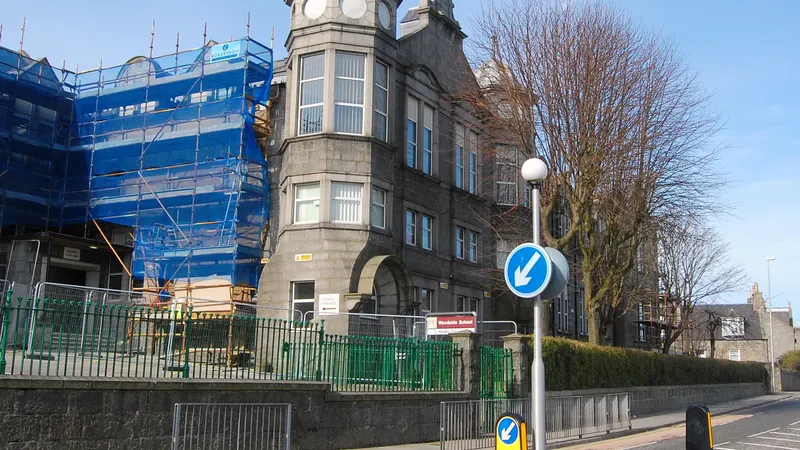 Woodside Primary School