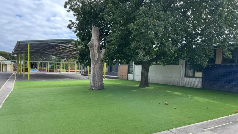 Yallourn North Primary School